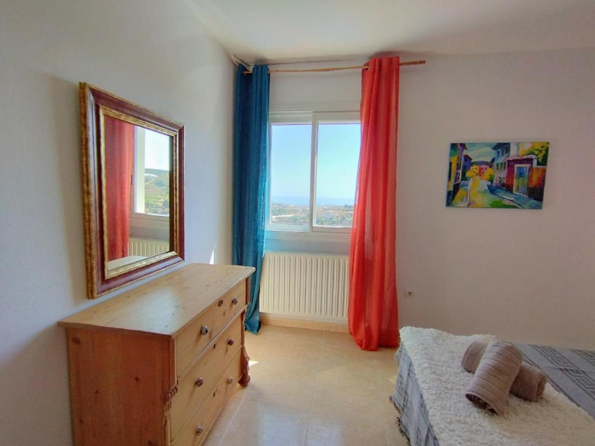Amazing 2 Bedroom Apartment With Private Roof Terrace In Torrox Exterior foto